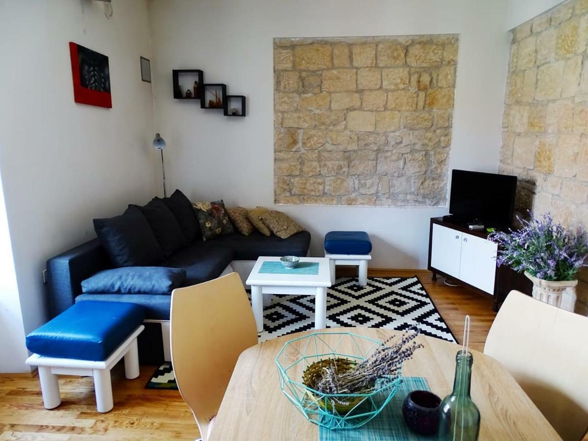 Apartment Naita ซินย์ ภายนอก รูปภาพ