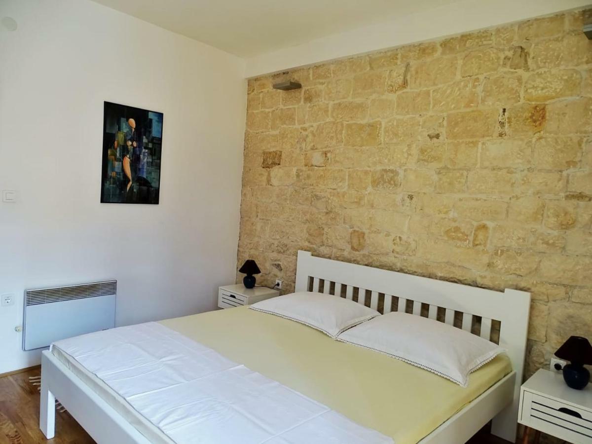 Apartment Naita ซินย์ ภายนอก รูปภาพ