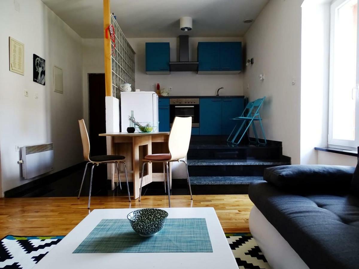 Apartment Naita ซินย์ ภายนอก รูปภาพ