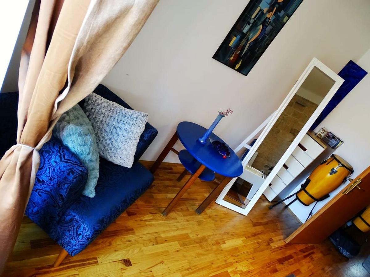 Apartment Naita ซินย์ ภายนอก รูปภาพ